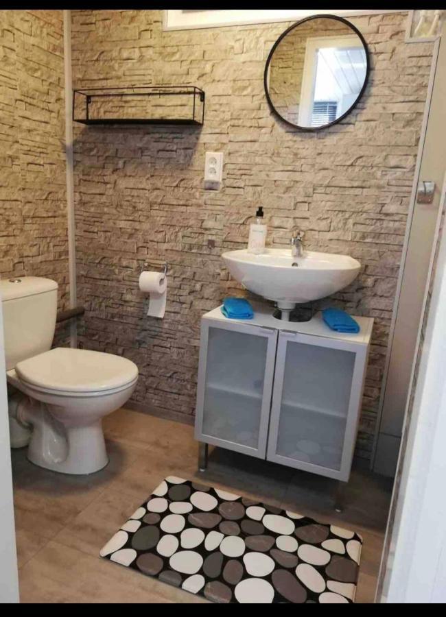 Cozy Chalet In Opmeer Near Amsterdam And Beach Εξωτερικό φωτογραφία